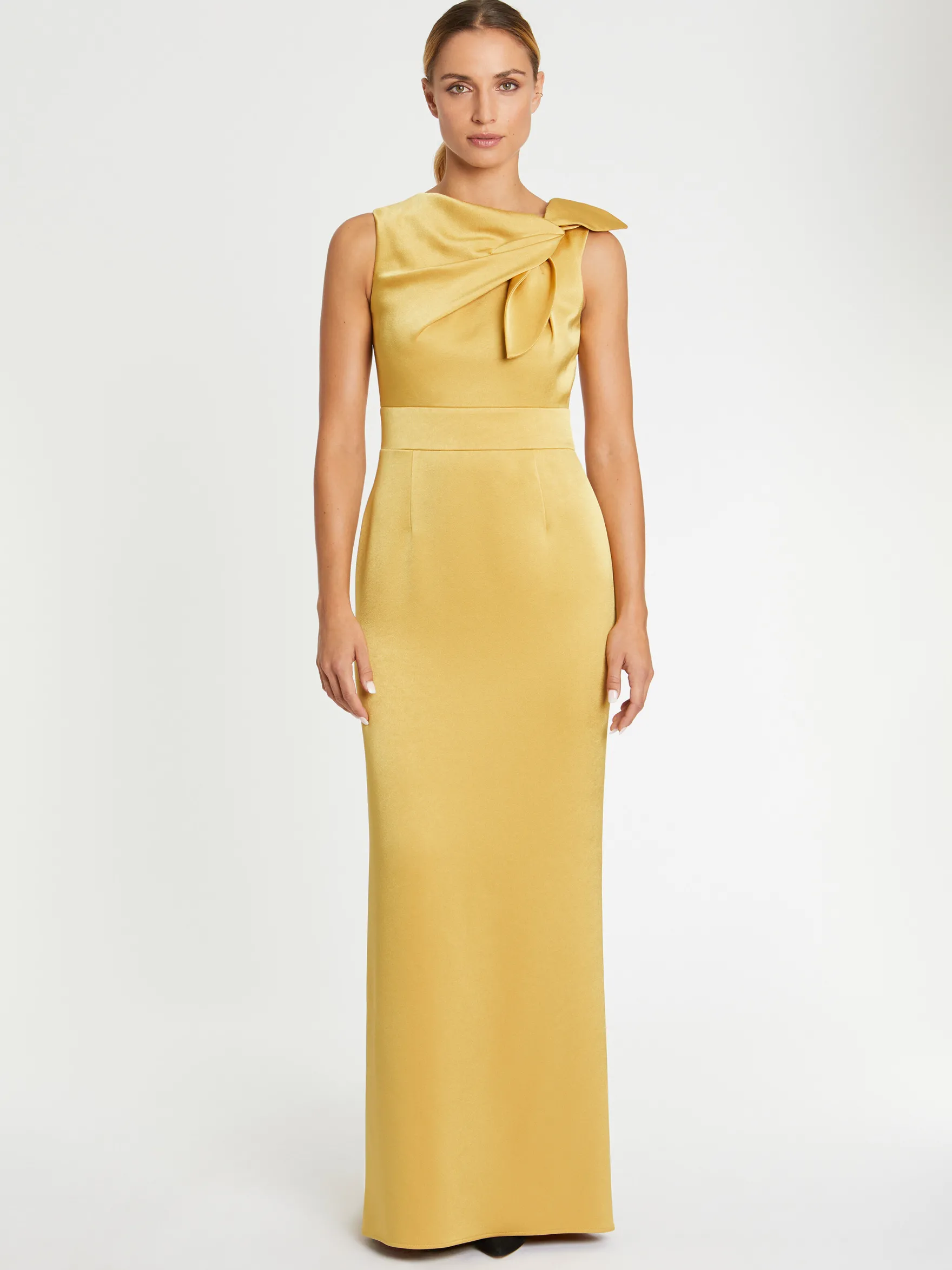 Women Paule Ka Dresses>Satin-Back Crepe Evening Gown With Bow