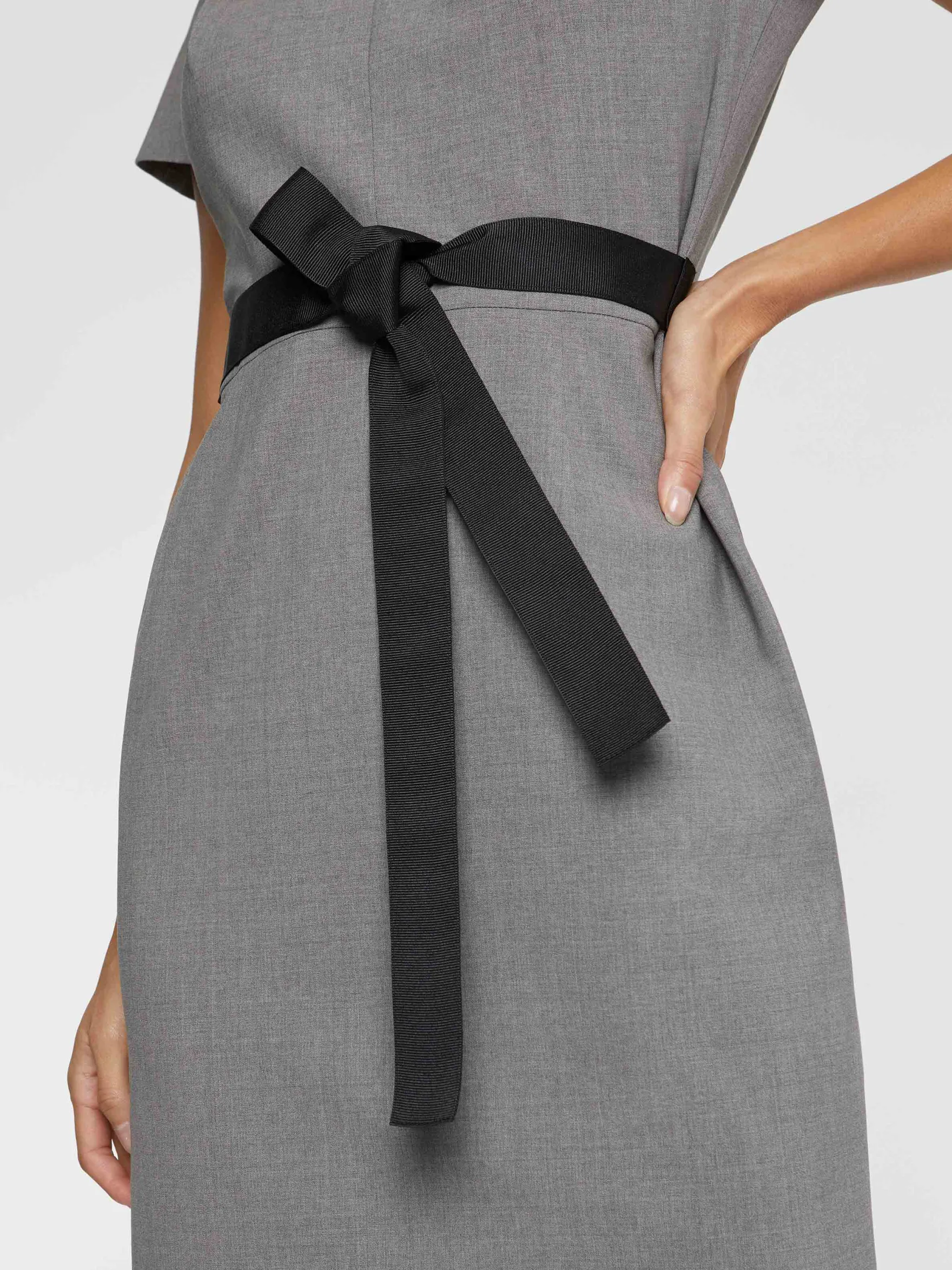 Women Paule Ka Dresses>Tailored-Collar Shift Dress